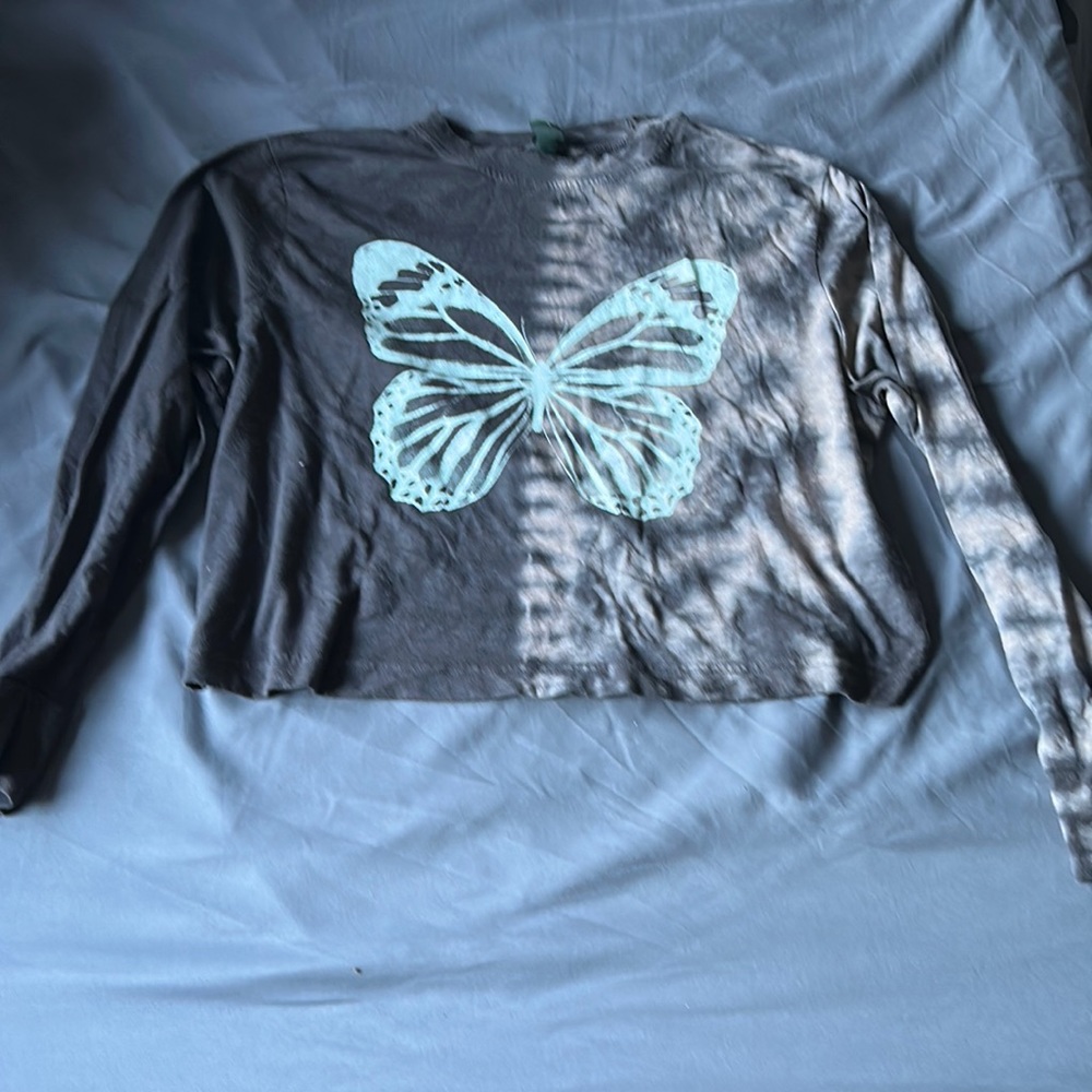 Butterfly cropped top
